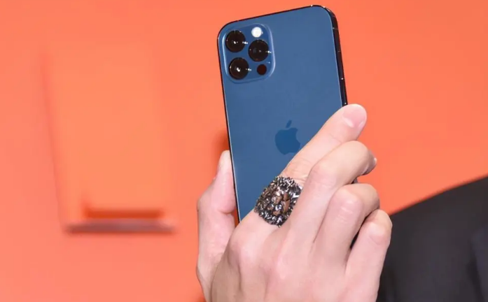 洛阳苹果手机维修分享iPhone12系列重启方法教程 